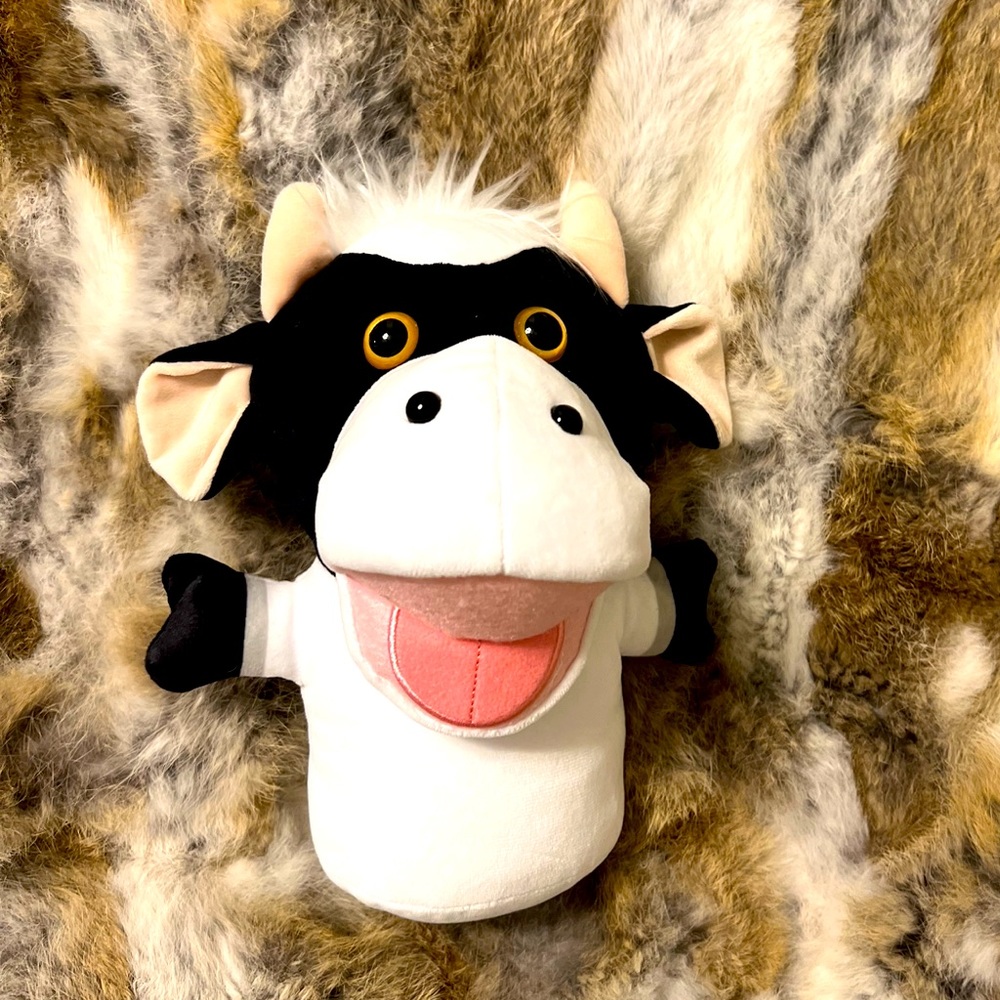 NWOT USHIKUN The Japanese Cow  From The Comedy Show